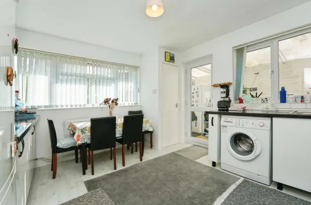 3 bed Semi-Detached Bungalow