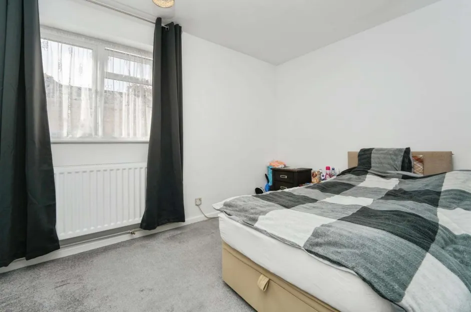 3 bed Semi-Detached Bungalow