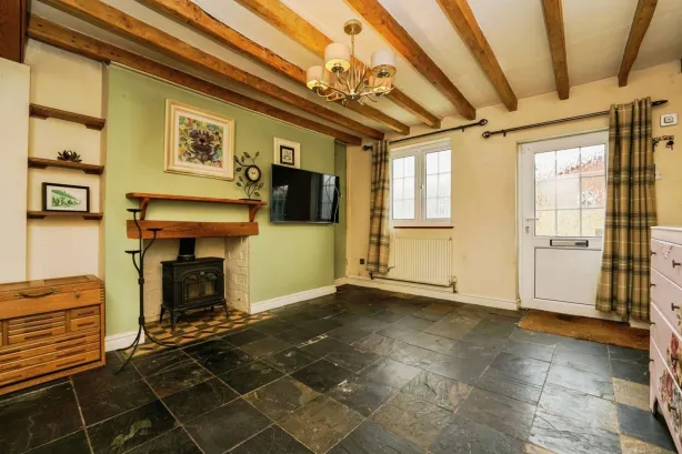 2 bed Cottage