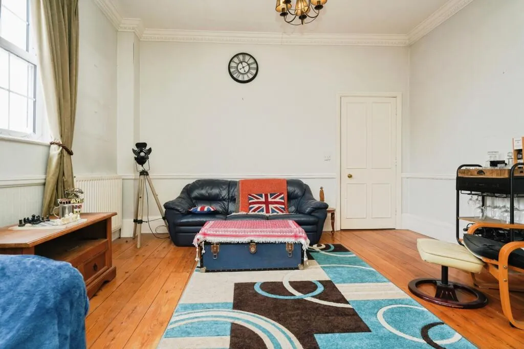 2 bed Town House