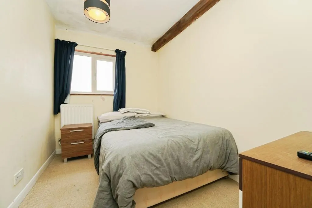 2 bed Town House