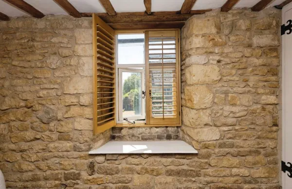 2 bed Character Property