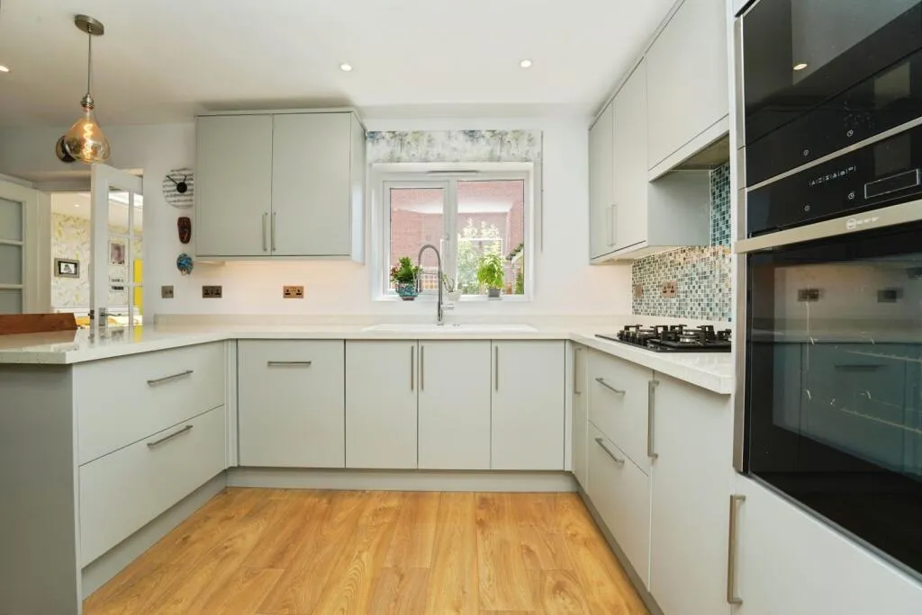 3 bed Detached