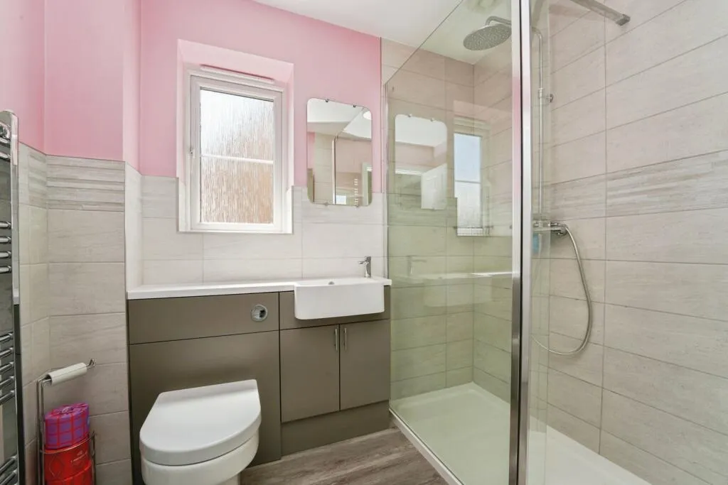 3 bed Detached