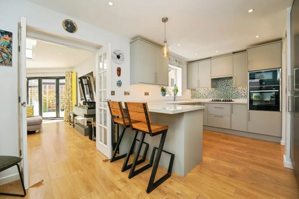 3 bed Detached