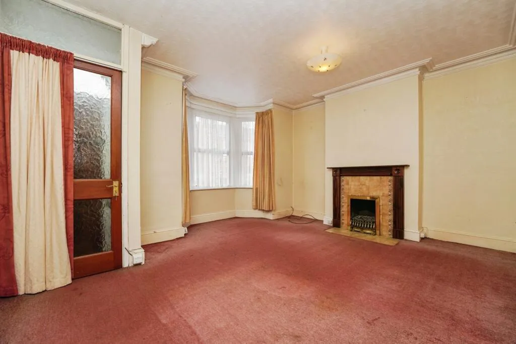 2 bed Terraced