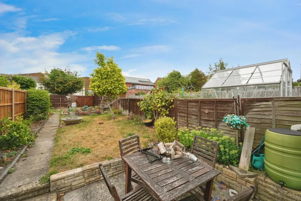 2 bed Terraced