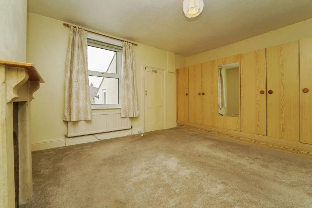 2 bed Terraced