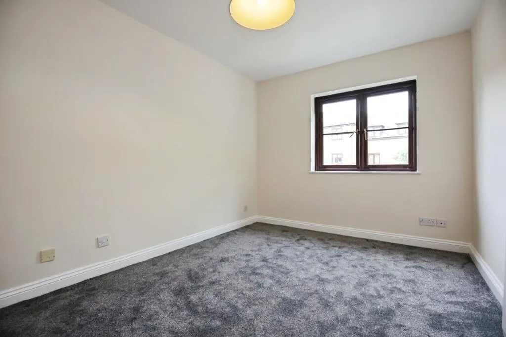 1 bed Apartment
