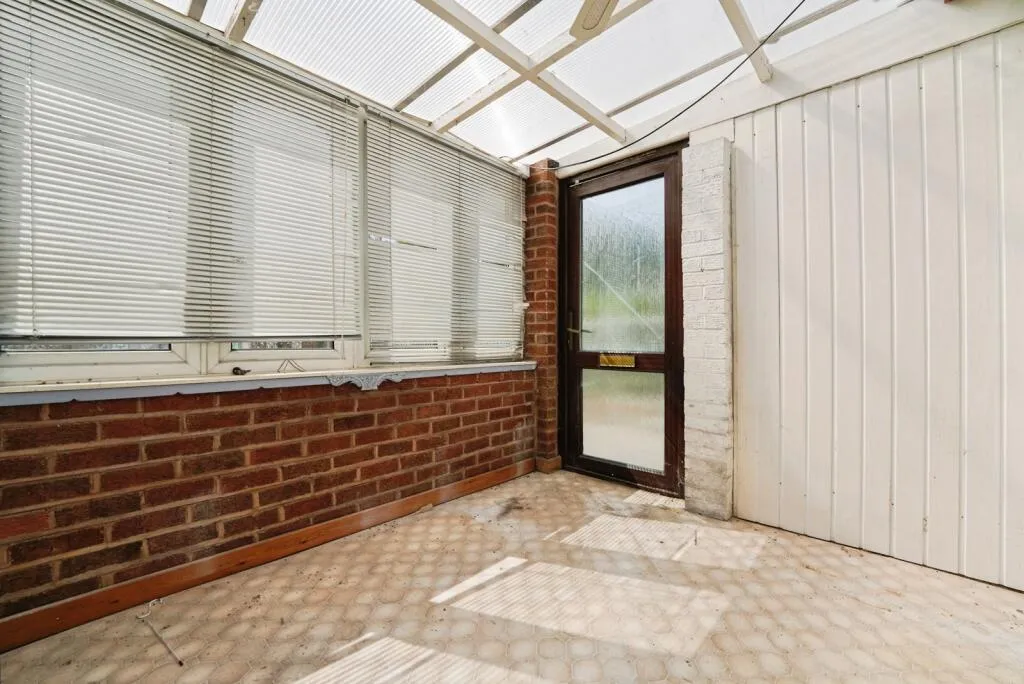 3 bed Semi-Detached Bungalow