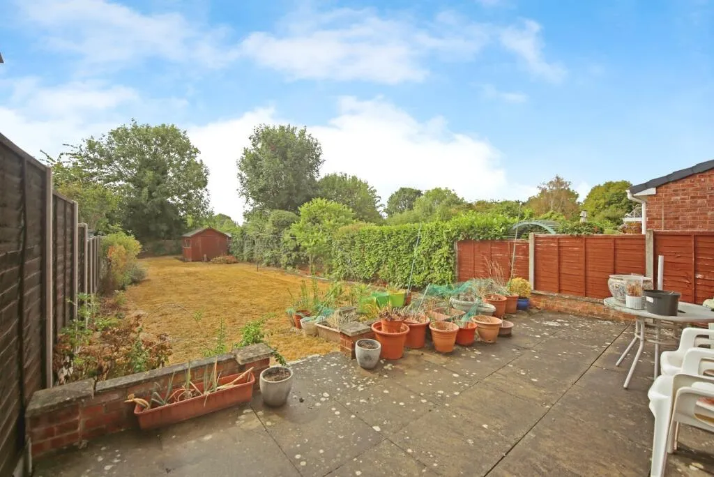3 bed Semi-Detached