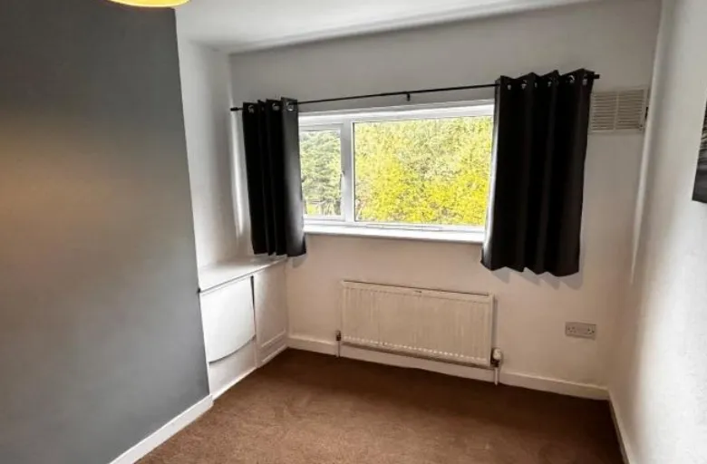 2 bed Semi-Detached