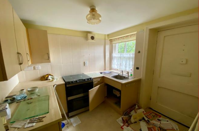 2 bed Character Property
