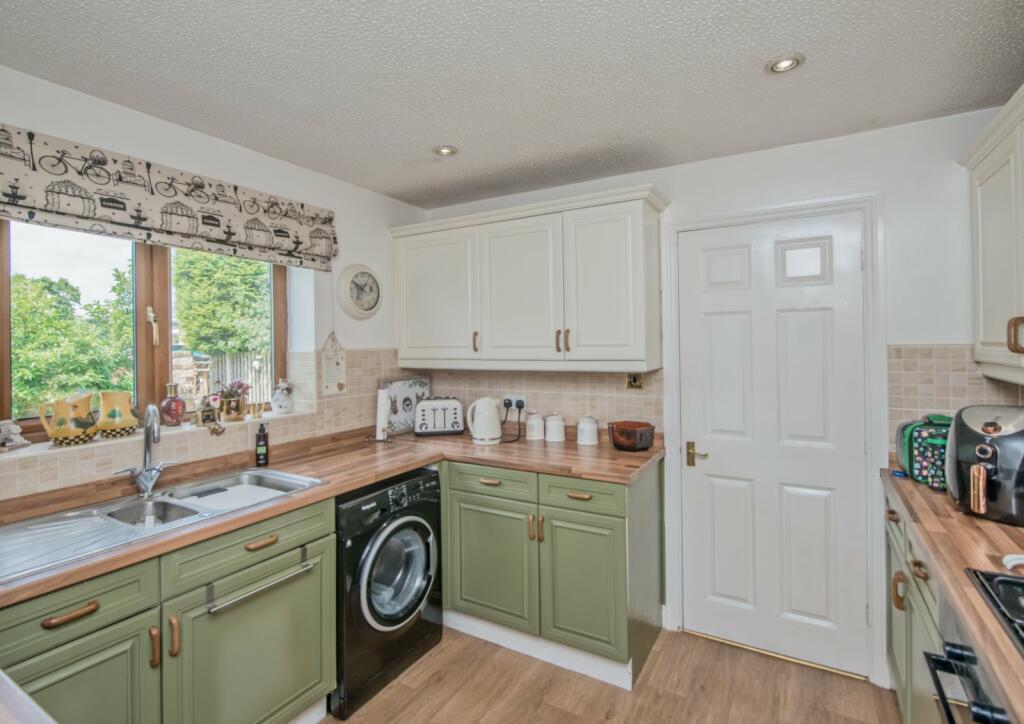 3 bed Detached