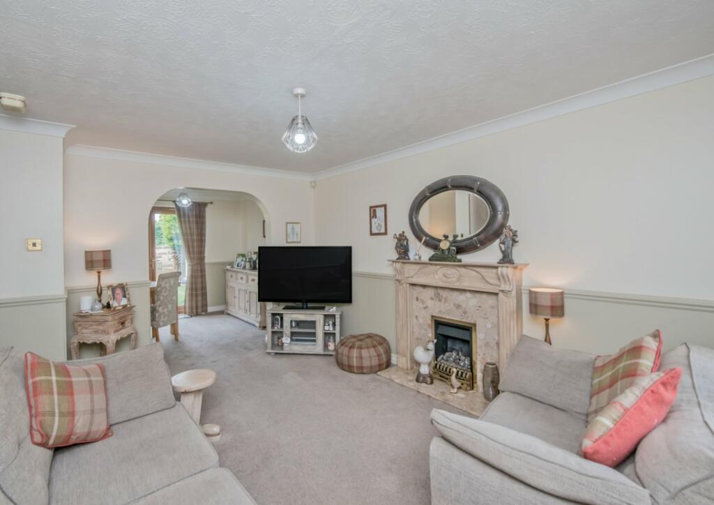 3 bed Detached