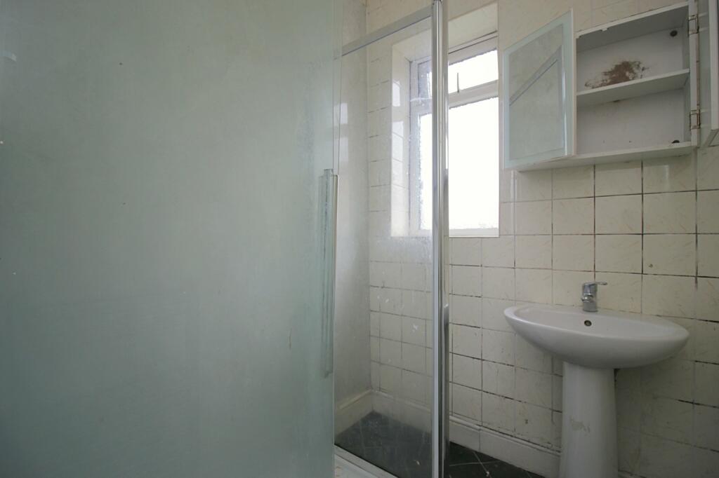 2 bed Terraced