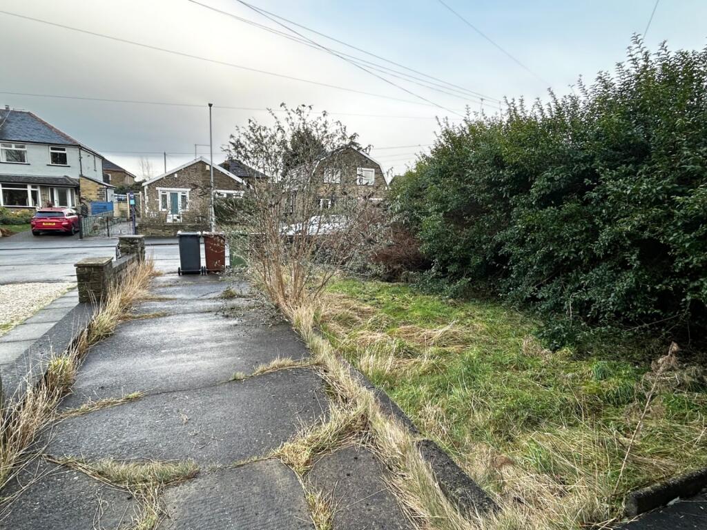 3 bed Semi-Detached