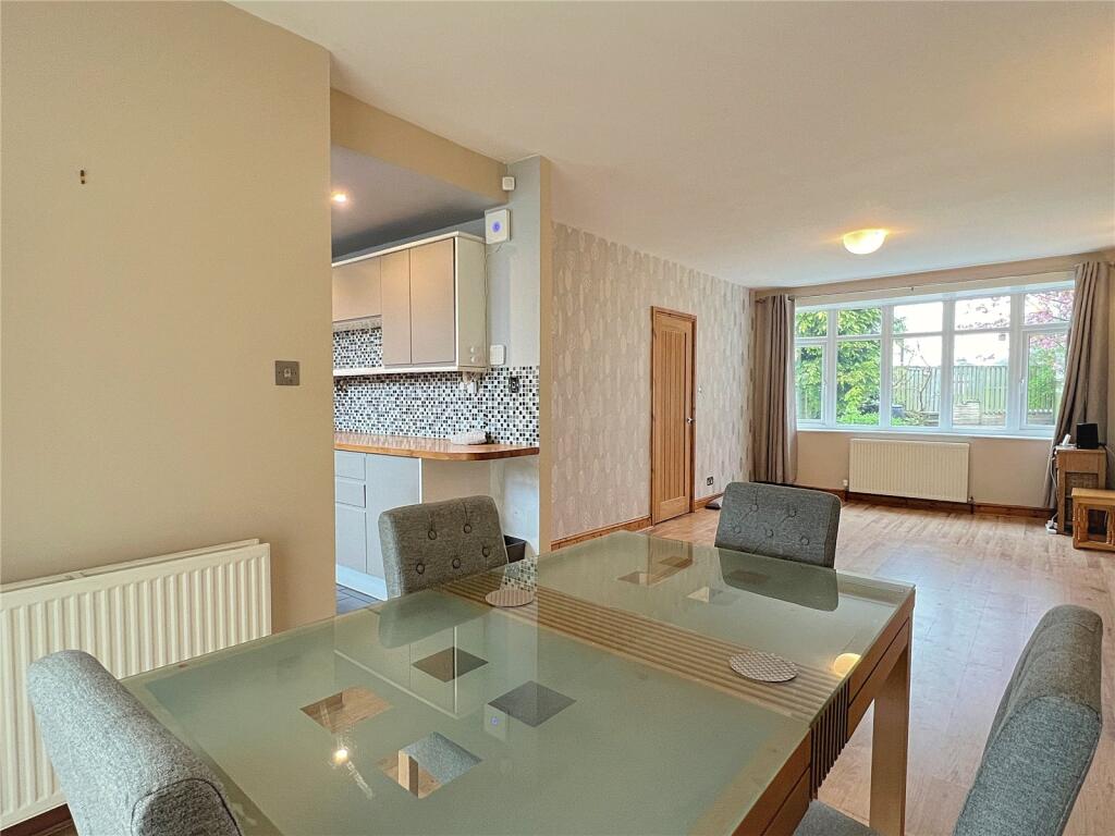 5 bed Semi-Detached