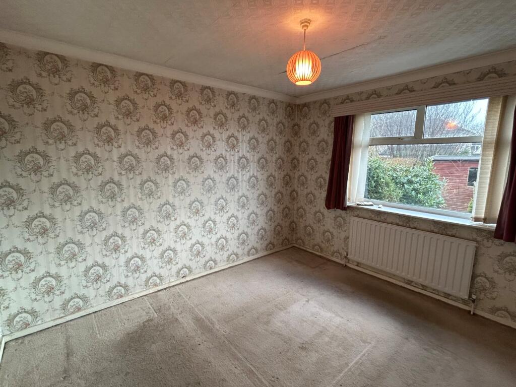 2 bed Semi-Detached Bungalow