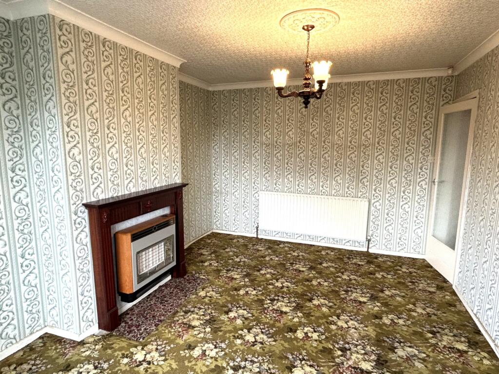 2 bed Semi-Detached Bungalow