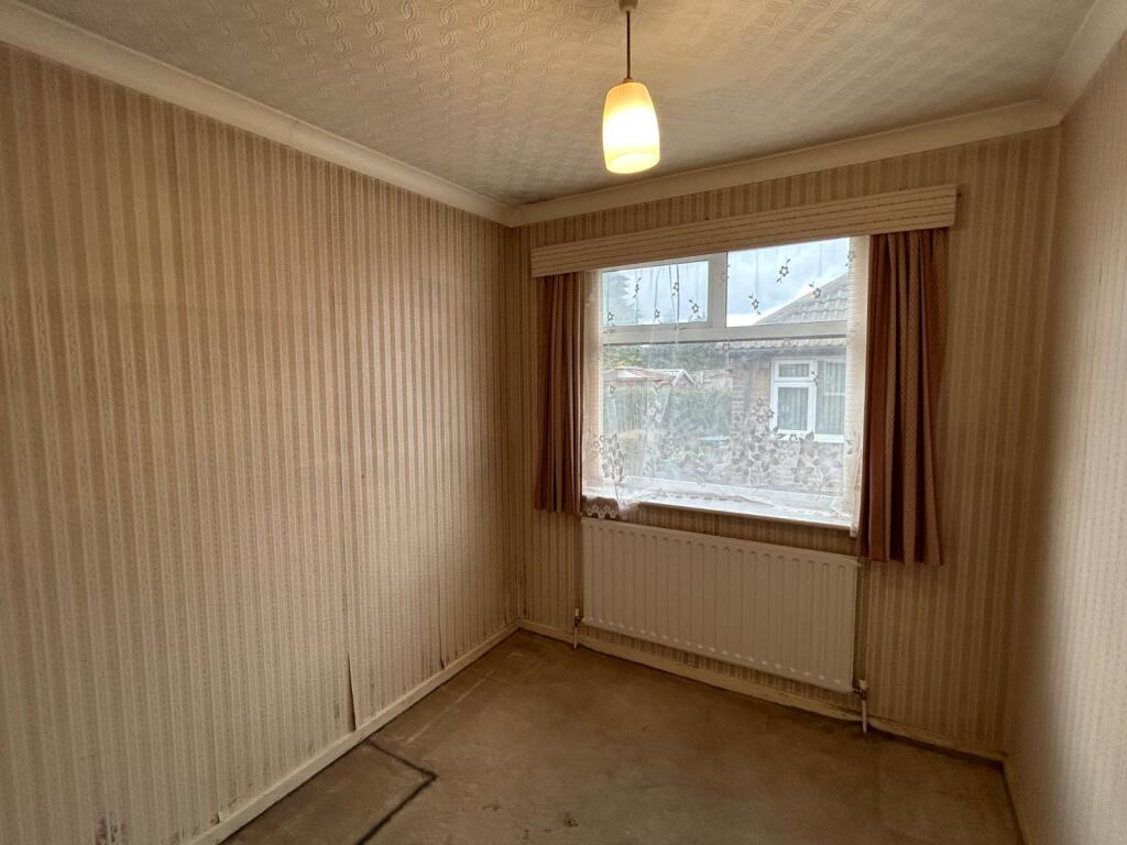 2 bed Semi-Detached Bungalow