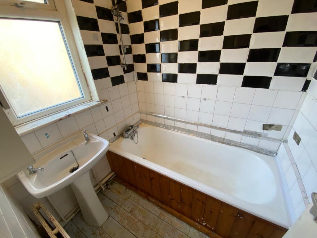3 bed Semi-Detached
