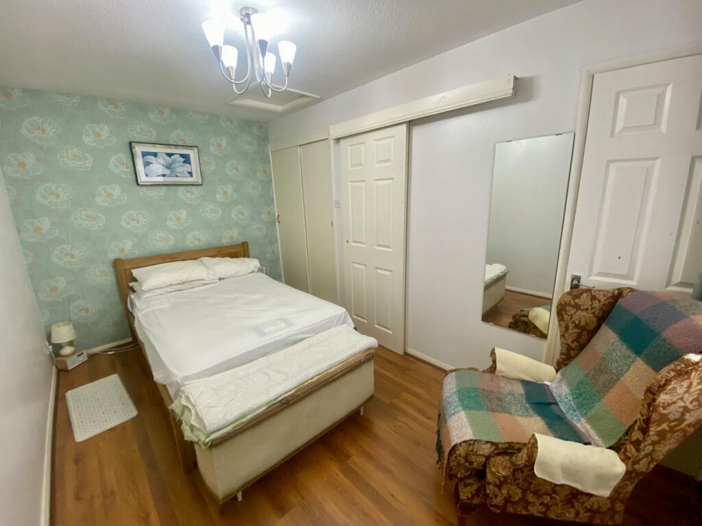 1 bed House