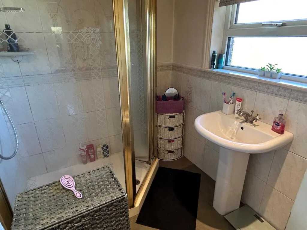 2 bed Detached Bungalow