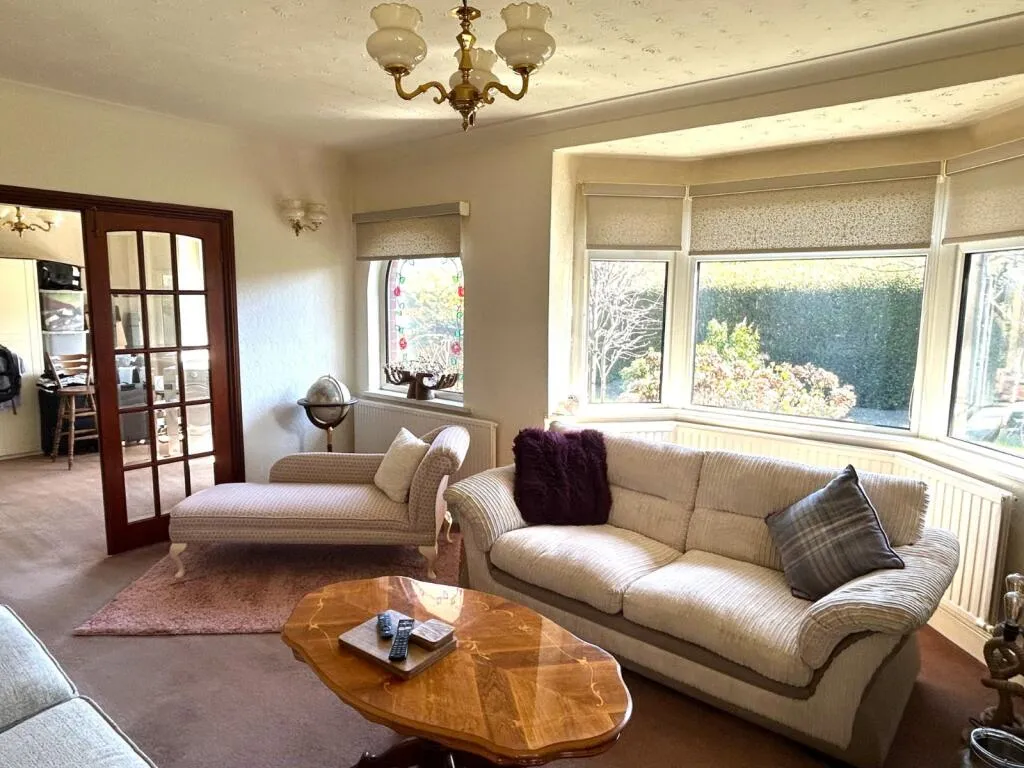 2 bed Detached Bungalow