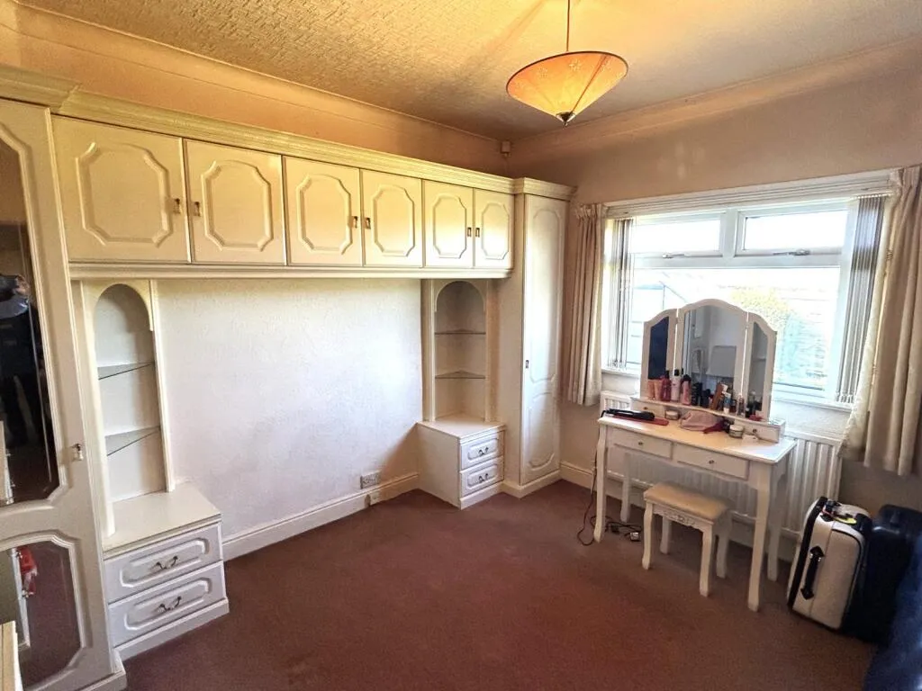 2 bed Detached Bungalow