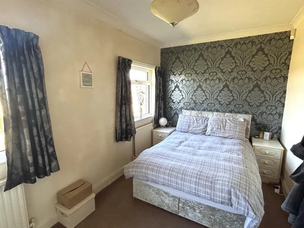 2 bed Detached Bungalow