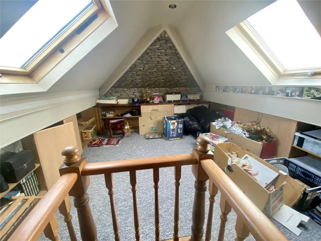 3 bed Semi-Detached
