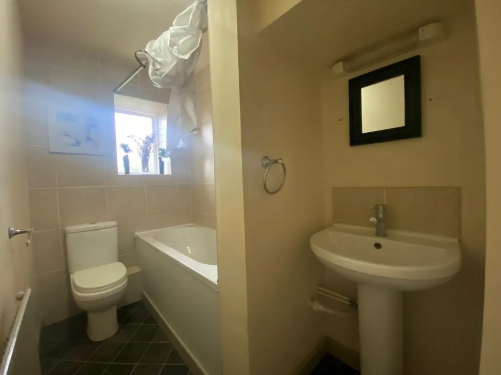 1 bed Character Property