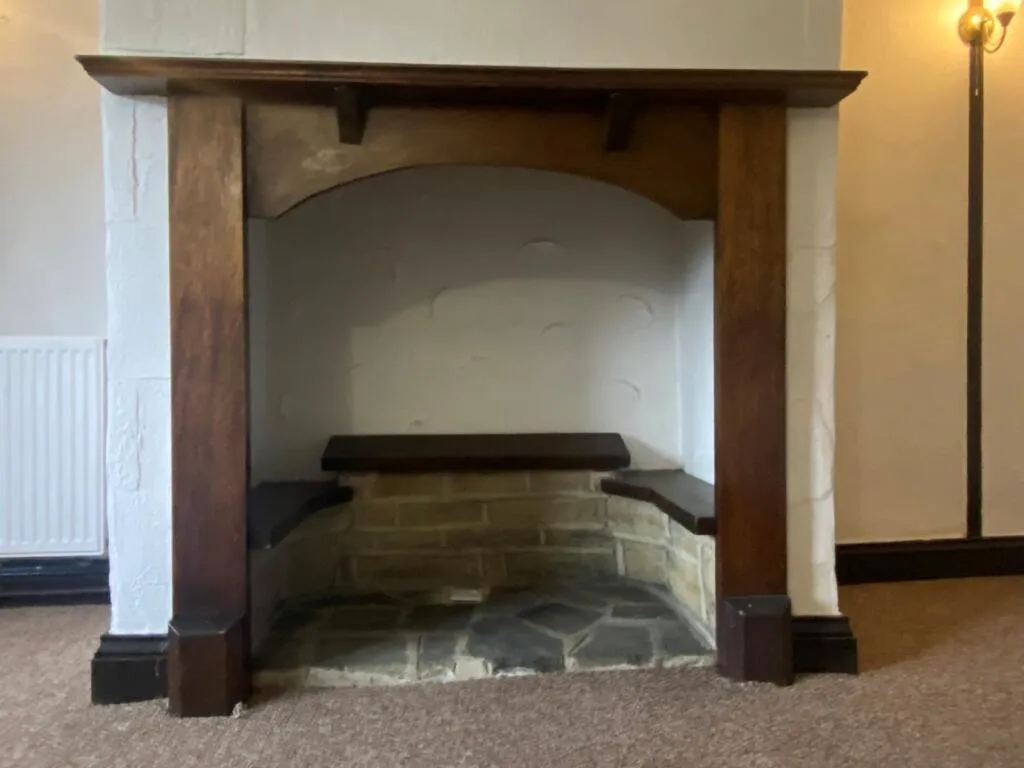 1 bed Character Property