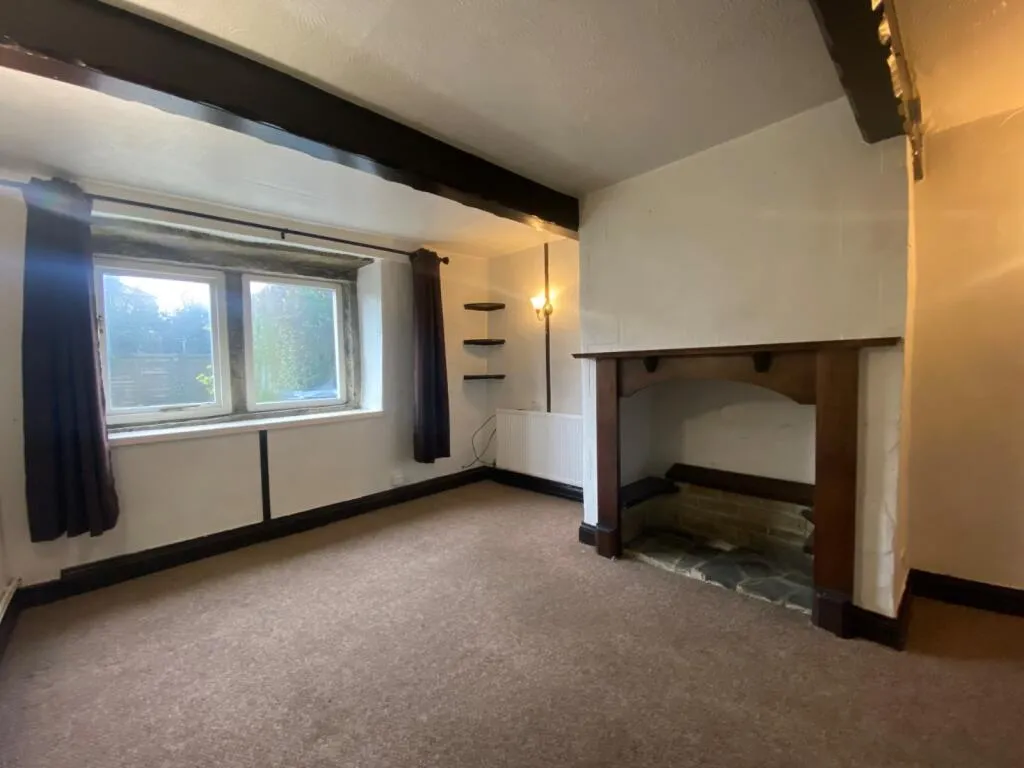 1 bed Character Property