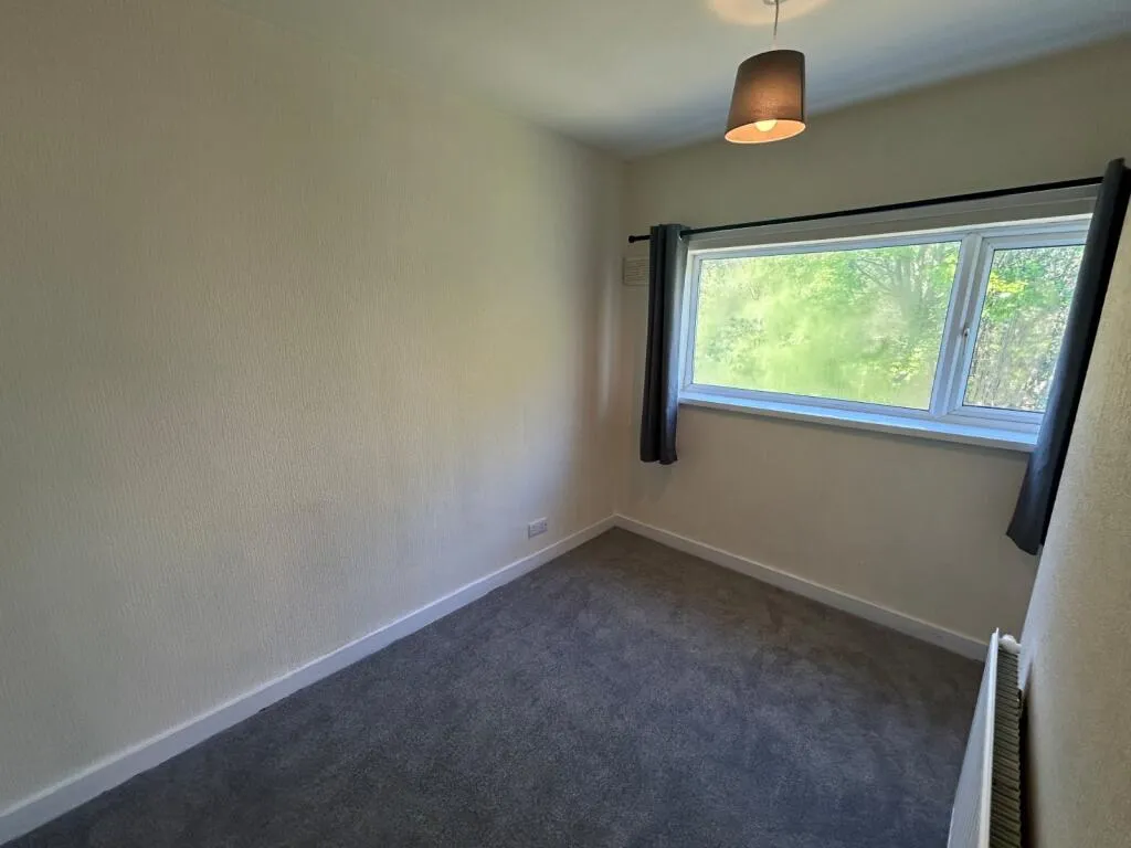 2 bed Semi-Detached