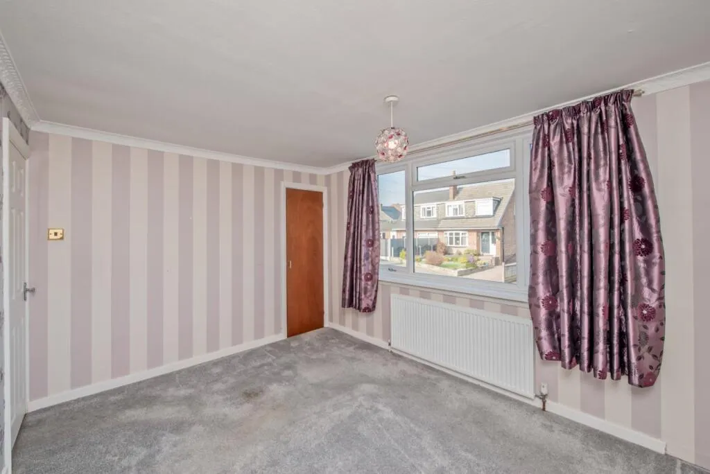 3 bed Semi-Detached