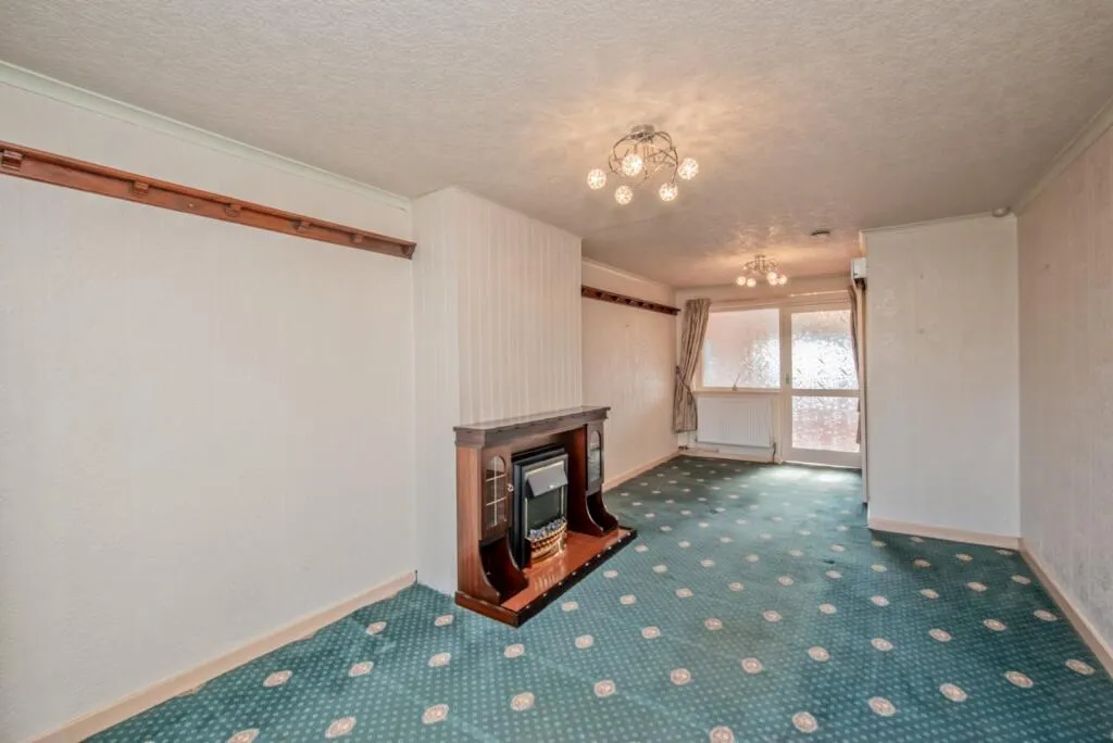 3 bed Semi-Detached