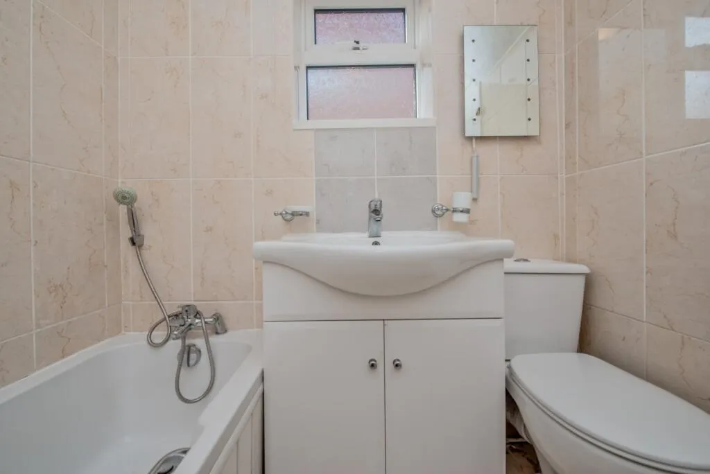 3 bed Semi-Detached