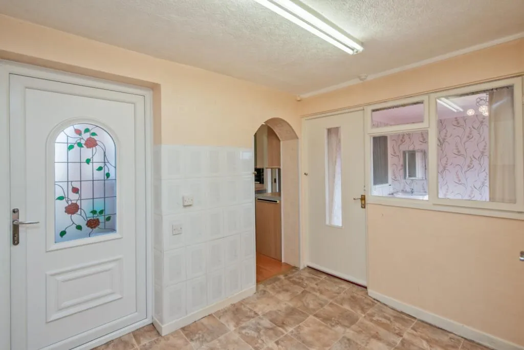 3 bed Semi-Detached