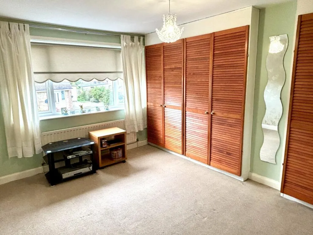 3 bed Semi-Detached