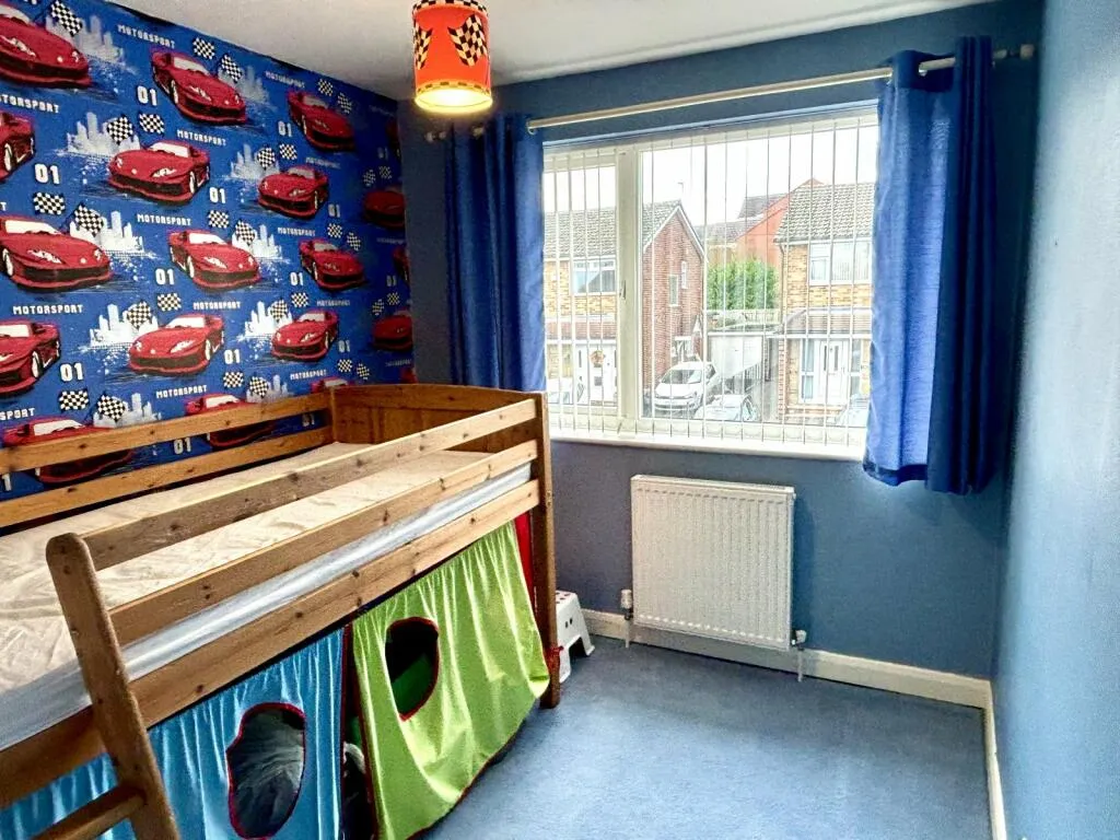3 bed Semi-Detached