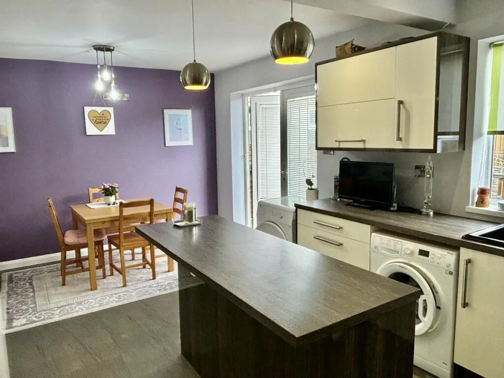 3 bed Semi-Detached