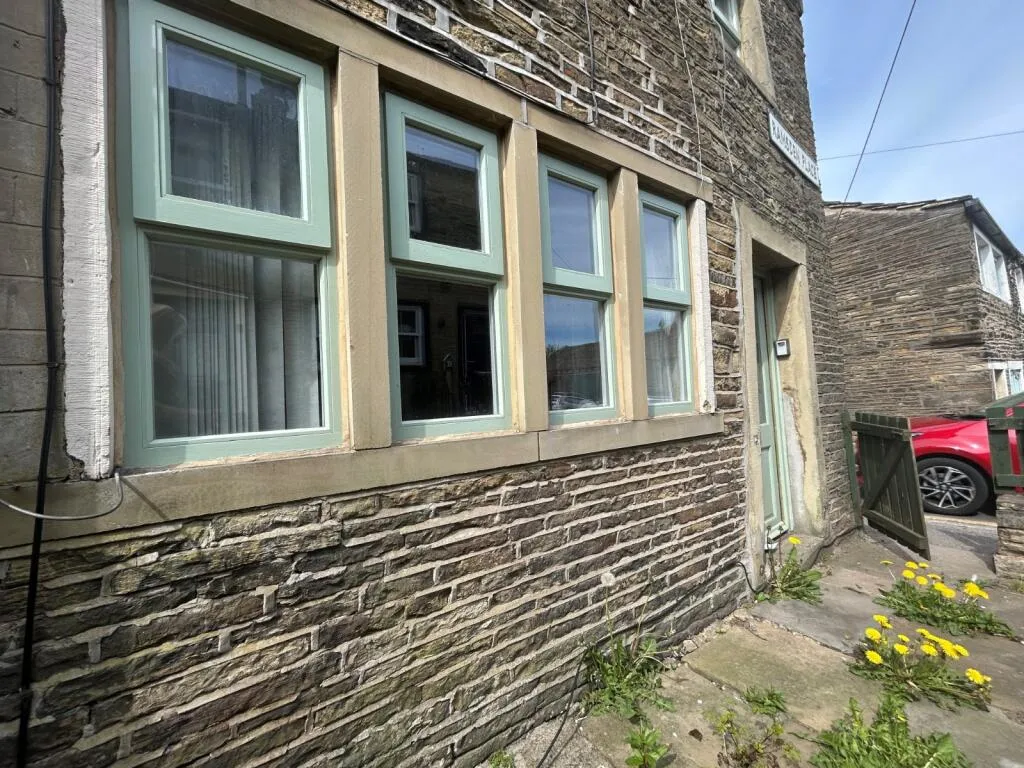 2 bed Terraced