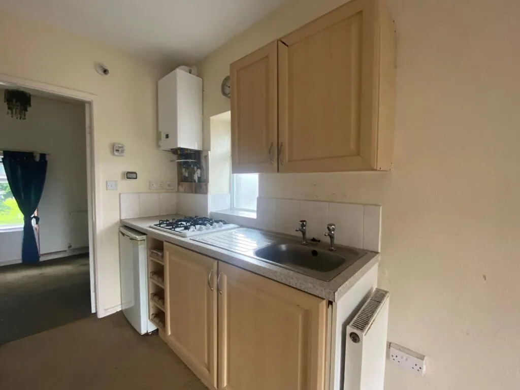 1 bed Detached