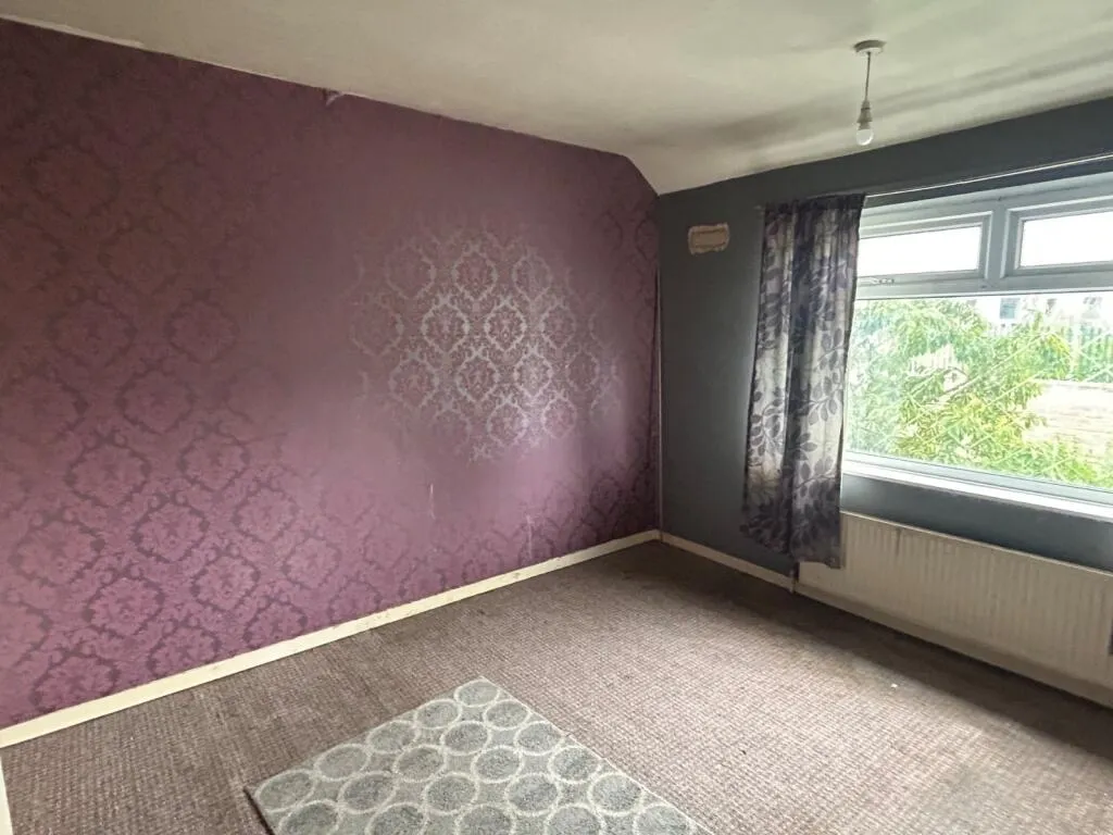 3 bed Semi-Detached