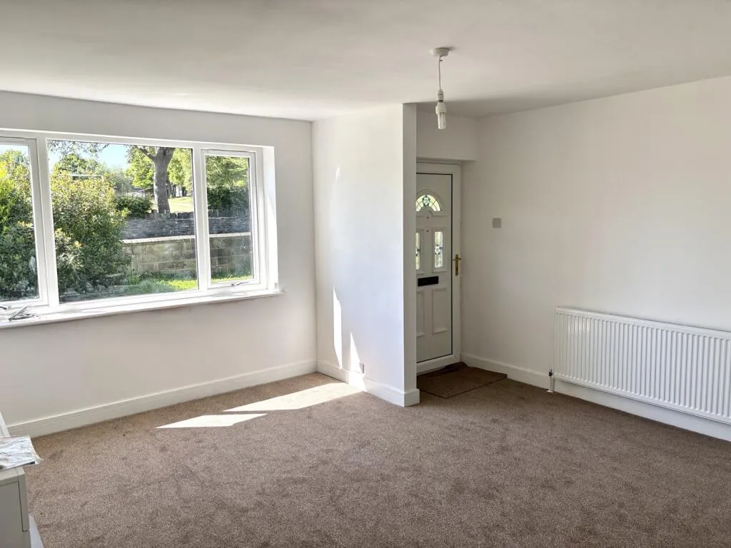 2 bed Semi-Detached Bungalow