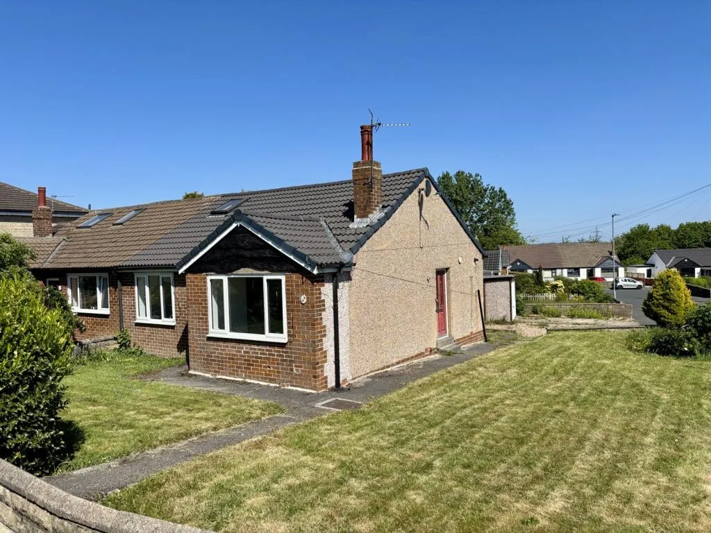 2 bed Semi-Detached Bungalow