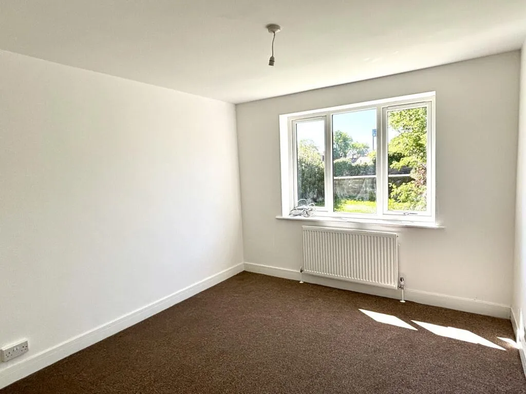 2 bed Semi-Detached Bungalow