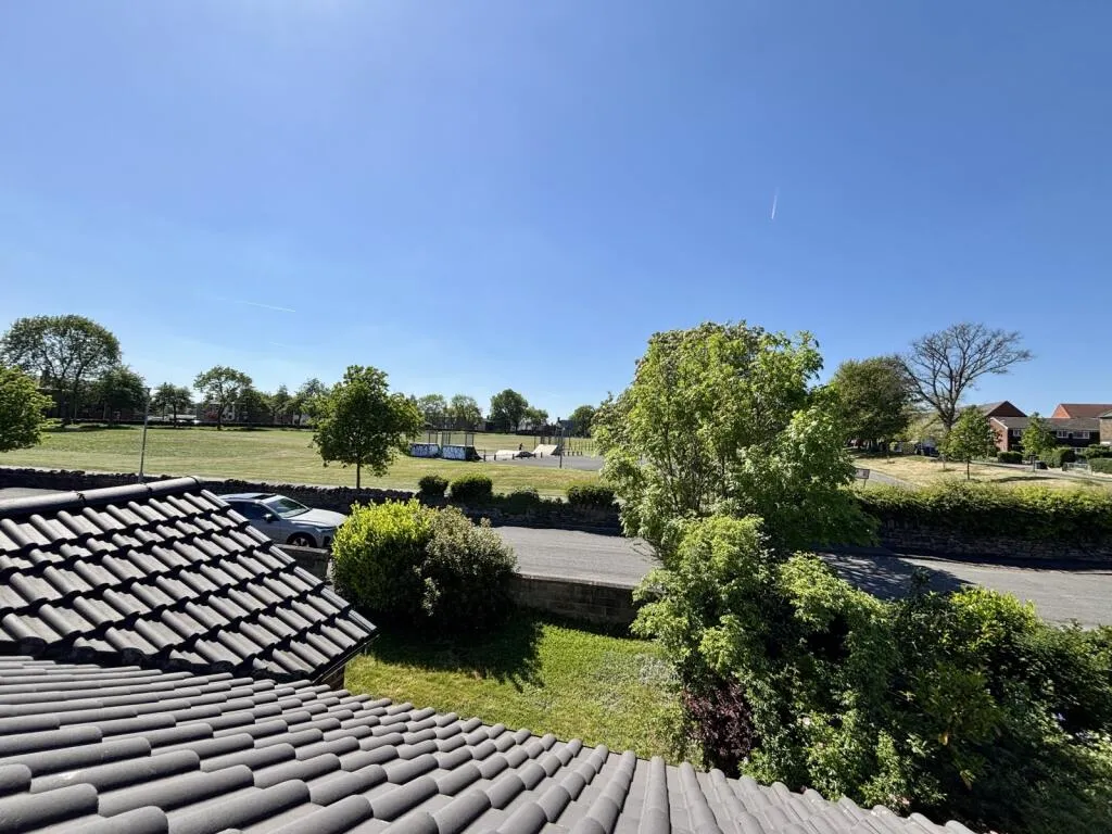 2 bed Semi-Detached Bungalow